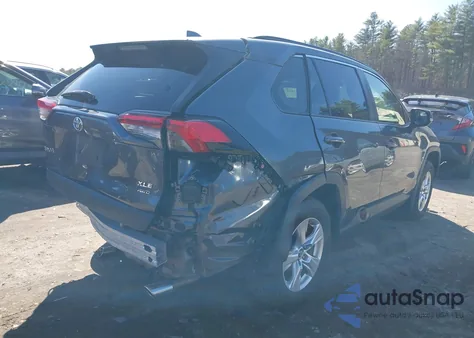 2019 Toyota Rav4 Xle из США, поврежденный, VIN JTMP1RFV8KD015358